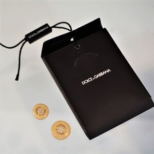 Dolce And Gabbana Replacement Buttons 4 Hole Beige 2 Buttons